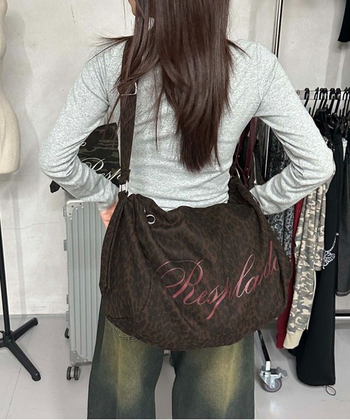 sedacle girl(セダクルガール)の「アイレットアソートBIGBAG(ショルダーバッグ・レディース・ブラック/カーキ/ベージュ/ブラウン/グレー/ネイビー/ドット/レッド・FREE)」の13枚目の写真