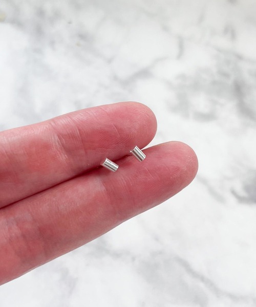 yu-ka(ユーカ)の「YU-KA:ミニロットピアス mini lot pierce(ピアス(両耳用)・レディース・シルバー・FREE)」の5枚目の写真