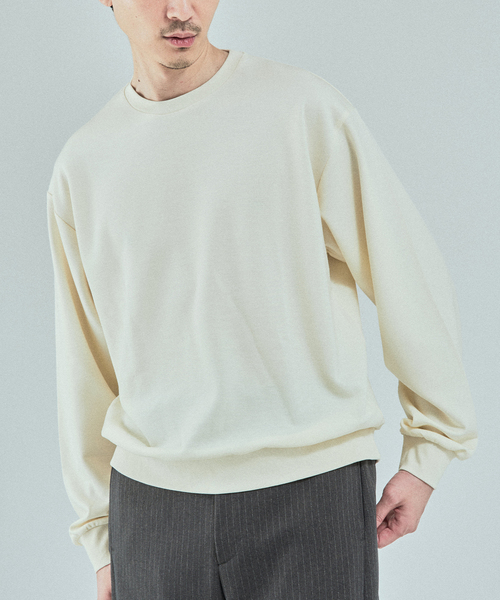 EDIFICE（エディフィス）の「FADED ダブル クルーネックニット（スウェット・メンズ・ブラック/ホワイト/パープル/オレンジ・MEDIUM/LARGE）」の2枚目の写真