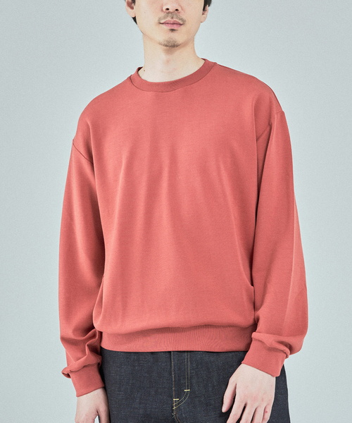 EDIFICE（エディフィス）の「FADED ダブル クルーネックニット（スウェット・メンズ・ブラック/ホワイト/パープル/オレンジ・MEDIUM/LARGE）」の4枚目の写真