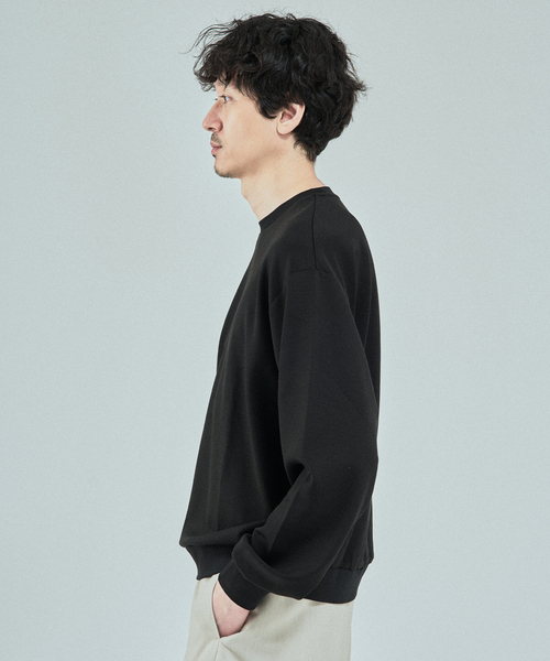 EDIFICE（エディフィス）の「FADED ダブル クルーネックニット（スウェット・メンズ・ブラック/ホワイト/パープル/オレンジ・MEDIUM/LARGE）」の9枚目の写真