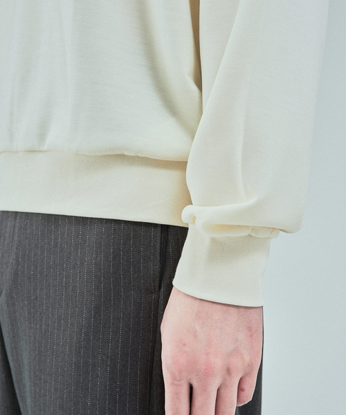 EDIFICE（エディフィス）の「FADED ダブル クルーネックニット（スウェット・メンズ・ブラック/ホワイト/パープル/オレンジ・MEDIUM/LARGE）」の21枚目の写真