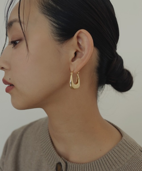 hellam(へラム)の「スクエアドロップピアス(ピアス(両耳用)・レディース・シルバー/ゴールド・FREE)」の10枚目の写真