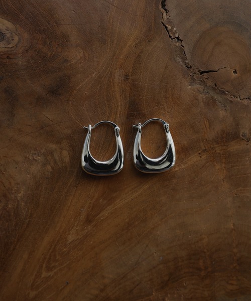 hellam(へラム)の「スクエアドロップピアス(ピアス(両耳用)・レディース・シルバー/ゴールド・FREE)」の18枚目の写真