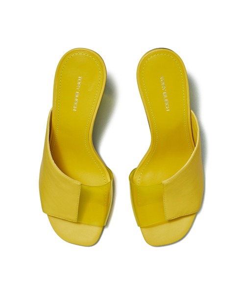 TORY BURCH（トリーバーチ）の「アシンメトリー ヒール ミュールサンダル（サンダル・レディース・イエロー・24㎝）」の4枚目の写真