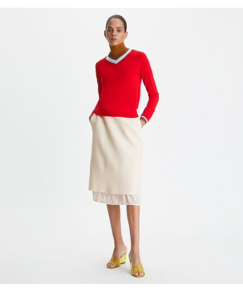 TORY BURCH（トリーバーチ）の「アシンメトリー ヒール ミュールサンダル（サンダル・レディース・イエロー・24㎝）」の5枚目の写真