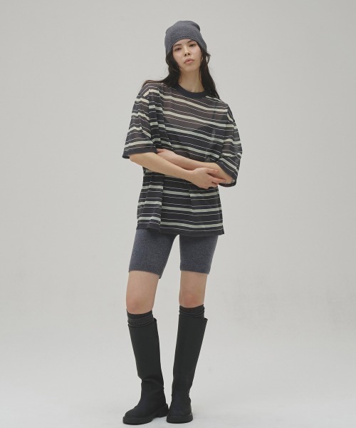 TODAYFUL(トゥデイフル)の「Seamless Cashmere Beanie(ニットキャップ/ビーニー・レディース・チャコールグレー/ブラック/モカ・FREE)」の4枚目の写真