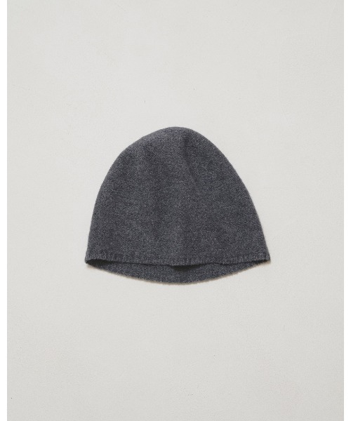 TODAYFUL(トゥデイフル)の「Seamless Cashmere Beanie(ニットキャップ/ビーニー・レディース・チャコールグレー/ブラック/モカ・FREE)」の15枚目の写真