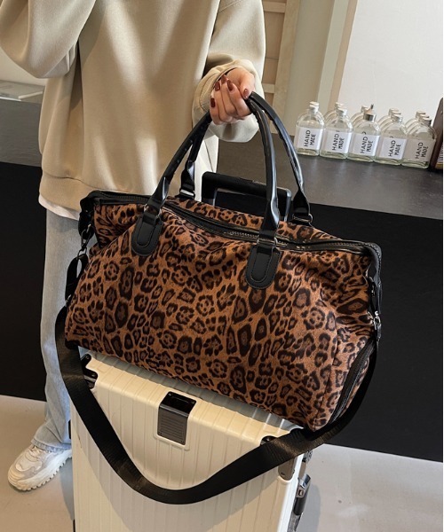 FREE STYLISTS(フリー スタイリスト)の「Y2K レオパード トラベルボストンバック /2WAY(ショルダーバッグ・レディース・レオパード・FREE)」の6枚目の写真