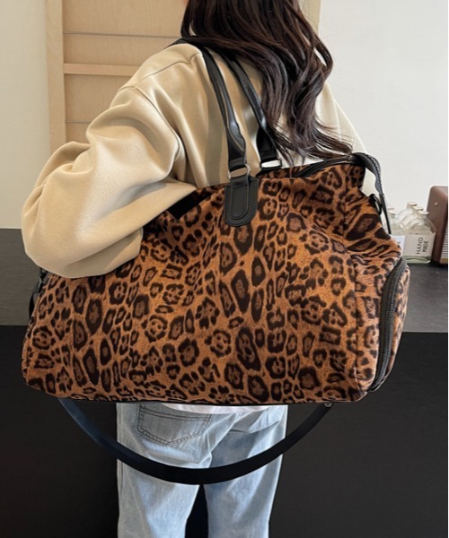 FREE STYLISTS(フリー スタイリスト)の「Y2K レオパード トラベルボストンバック /2WAY(ショルダーバッグ・レディース・レオパード・FREE)」の9枚目の写真
