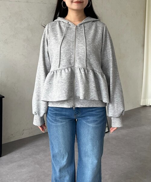 prose verse(プロズヴェール)の「ペプラムダブルジップパーカー(パーカー・レディース・ブラック/グレー・MEDIUM/LARGE)」の3枚目の写真