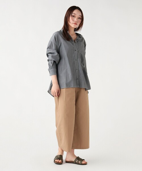 BEAMS HEART(ビームスハート)の「シアーデニム オーバーシャツ(シャツ/ブラウス・レディース・グレー/インディゴブルー/サックスブルー・FREE)」の5枚目の写真