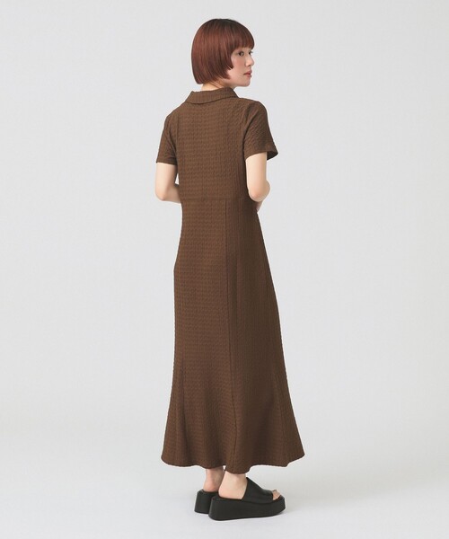 Ray BEAMS(レイビームス)の「カット ジャカード マーメイド ワンピース(ワンピース・レディース・ダークブラウン/クリーム・ONE SIZE)」の4枚目の写真