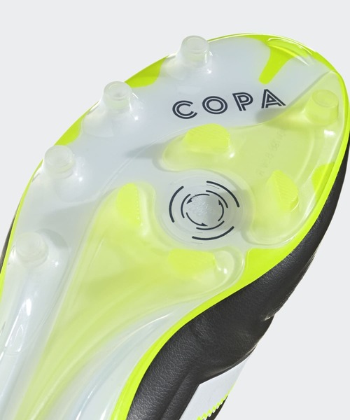 adidas（アディダス）の「コパ ピュア 3 ELITE AG / 人工芝用 / Copa Pure 3 Elite Artificial Grass Boots / アディダス adidas（スニーカー・メンズ・ブラック・28.5cm/26.5cm/28.0cm/26.0cm/25.5cm/27.0cm/27.5cm/25.0cm）」の6枚目の写真