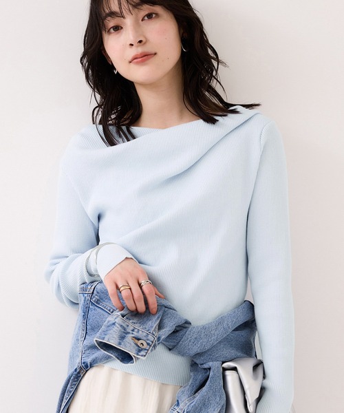 VIS(ビス)の「ドレープオフショルダーリブニット/イージーケア(ニット/セーター・レディース・オフホワイト/グレー/サックスブルー/ブラック・FREE)」の6枚目の写真