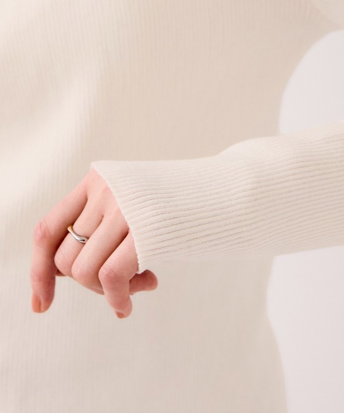 VIS(ビス)の「ドレープオフショルダーリブニット/イージーケア(ニット/セーター・レディース・オフホワイト/グレー/サックスブルー/ブラック・FREE)」の15枚目の写真