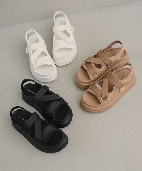 RETRO GIRL（レトロガール）の「スポーツサンダル（サンダル・レディース・ライトブラウン/オフホワイト/ブラック・LARGE/MEDIUM）」の4枚目の写真