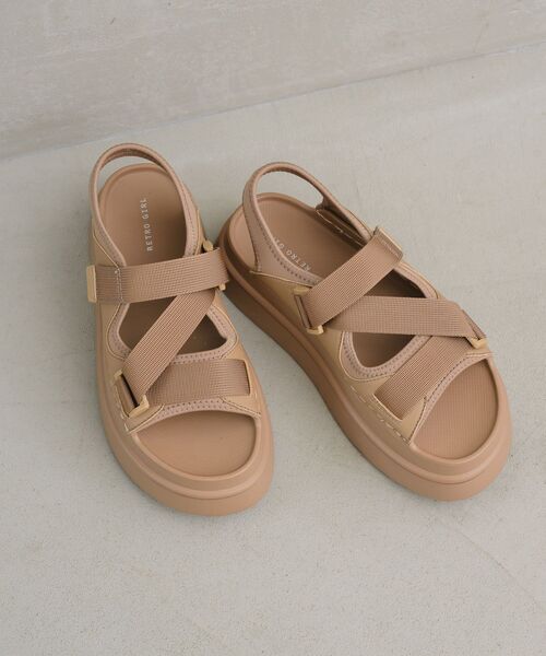 RETRO GIRL（レトロガール）の「スポーツサンダル（サンダル・レディース・ライトブラウン/オフホワイト/ブラック・LARGE/MEDIUM）」の12枚目の写真
