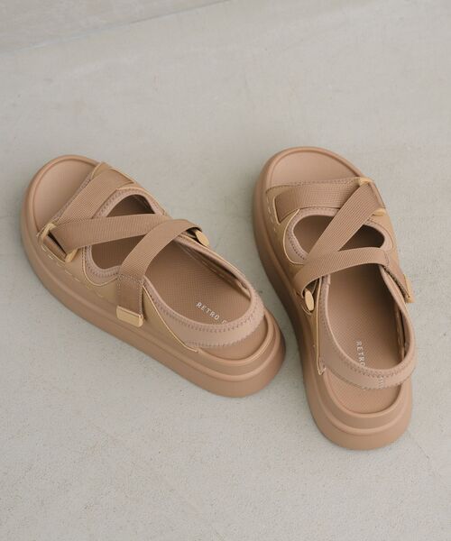 RETRO GIRL（レトロガール）の「スポーツサンダル（サンダル・レディース・ライトブラウン/オフホワイト/ブラック・LARGE/MEDIUM）」の14枚目の写真