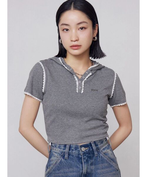EMODA（エモダ）の「レースラインフーディトップス（Tシャツ/カットソー・レディース・グレー/レッド/ネイビー・FREE）」の13枚目の写真