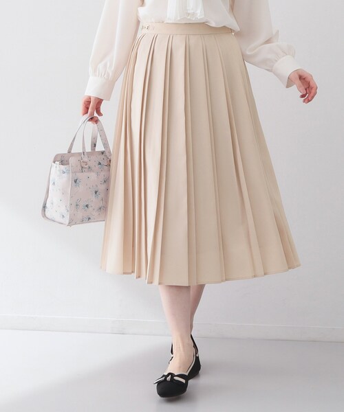 index（インデックス）の「ビット付きダブルプリーツスカート【洗濯機OK/イージーアイロン】（スカート・レディース・ブラック/ライトベージュ/ライトブルー・36/38/40/42）」の2枚目の写真