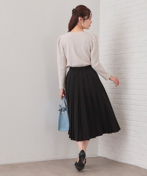 index（インデックス）の「ビット付きダブルプリーツスカート【洗濯機OK/イージーアイロン】（スカート・レディース・ブラック/ライトベージュ/ライトブルー・36/38/40/42）」の6枚目の写真