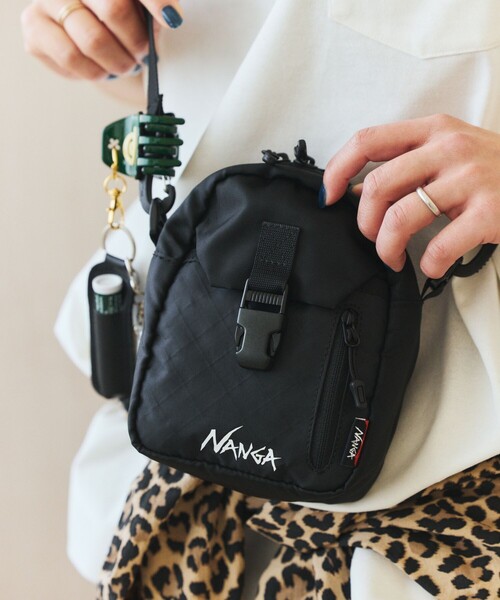 NANGA(ナンガ)の「NANGA/ナンガ ECOPAK UR SHOULDER POUCH ショルダーポーチ(ショルダーバッグ・メンズ・ブラック/オリーブ・ONE SIZE)」の19枚目の写真
