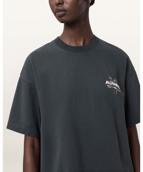 ALLSAINTS(オールセインツ)の「PENTACLE OVERSIZED ETTA T-SHIRT | PENTACLE オーバーサイズ ETTA Tシャツ(Tシャツ/カットソー・レディース・ブラック・XS/S/M/L)」の8枚目の写真