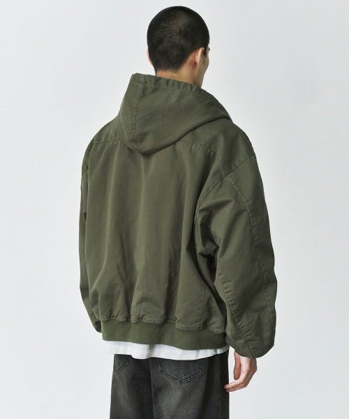 BRANDED（ブランデッド）の「SHIRRING HOOD BOMBER JACKET [VINTAGE KHAKI]（ブルゾン・メンズ・その他・MEDIUM/LARGE/X-LARGE）」の4枚目の写真
