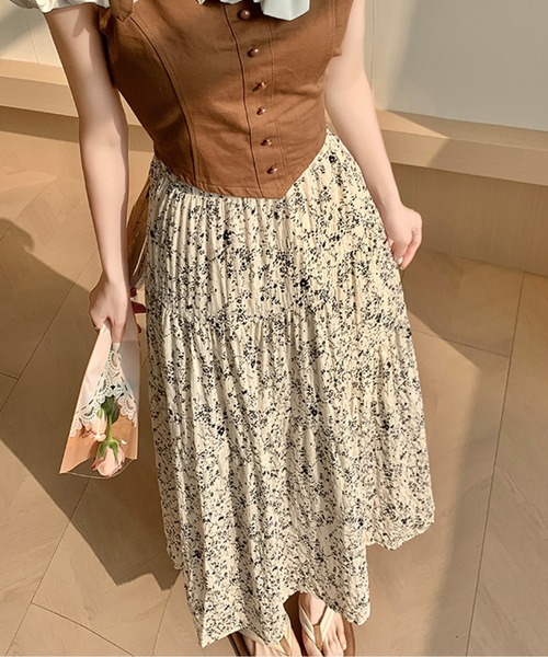 LUCPY(ラクピー)の「フラワープリントハイウエストロングスカート(スカート・レディース・ブラック/ホワイト・SMALL/MEDIUM/LARGE/X-LARGE)」の6枚目の写真