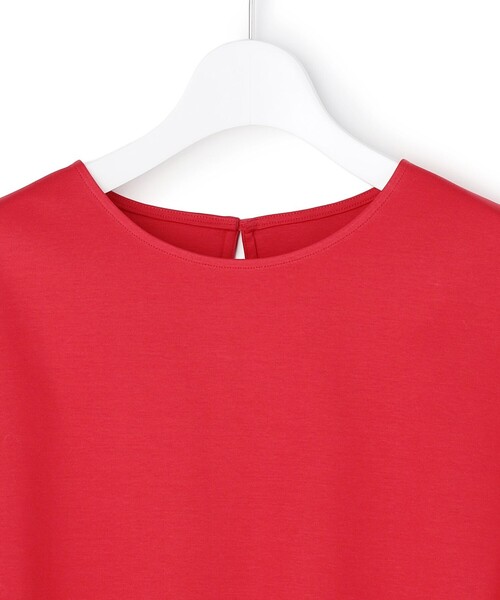 23区 S(ニジュウサンクチイサイサイズ)の「スムースデザイン タフタスリーブ カットソー(Tシャツ/カットソー・レディース・グレー系/ホワイト系/レッド系/ダルブルー系/ブラック系・32)」の22枚目の写真