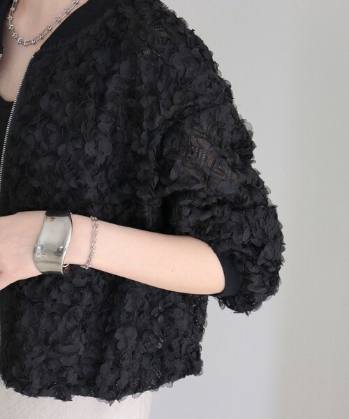 fredy emue（フレディエミュ）の「シアーレースZIPブルゾン（ブルゾン・レディース・オフホワイト/ブラック・38）」の14枚目の写真