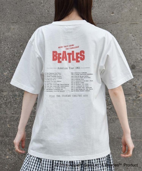 The Beatles(ザビートルズ)の「THE BEATLESツアープリントTシャツ(Tシャツ/カットソー・レディース・ホワイト/チャコール/ブルー・M/L)」の13枚目の写真