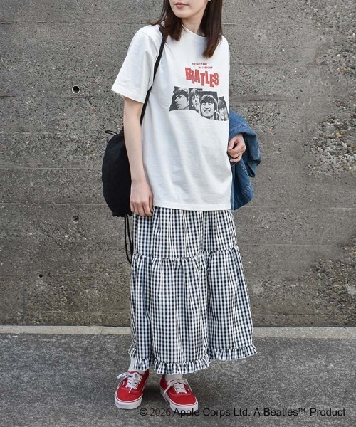 The Beatles(ザビートルズ)の「THE BEATLESツアープリントTシャツ(Tシャツ/カットソー・レディース・ホワイト/チャコール/ブルー・M/L)」の11枚目の写真