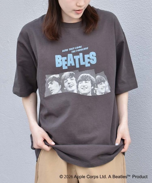 The Beatles(ザビートルズ)の「THE BEATLESツアープリントTシャツ(Tシャツ/カットソー・レディース・ホワイト/チャコール/ブルー・M/L)」の16枚目の写真