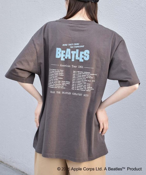The Beatles(ザビートルズ)の「THE BEATLESツアープリントTシャツ(Tシャツ/カットソー・レディース・ホワイト/チャコール/ブルー・M/L)」の17枚目の写真
