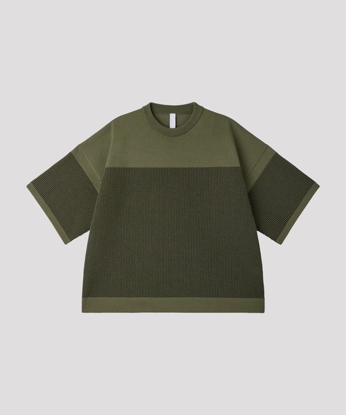 CFCL(シーエフシーエル)の「【CFCL】WAFFLE LUCENT SHORT SLEEVE TEE SHIRT(Tシャツ/カットソー・メンズ・グリーン/ライトグレー/ブラック・FREE)」の1枚目の写真