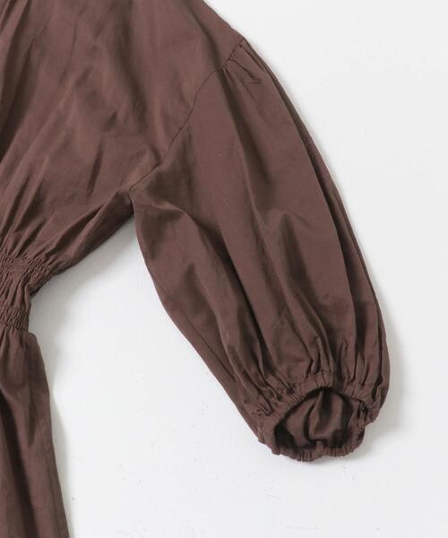 URBAN RESEARCH（アーバンリサーチ）の「コットンボイルシャーリングワンピース（ワンピース・レディース・ブラック/ブラウン・FREE）」の13枚目の写真