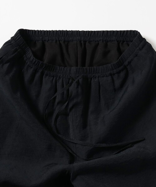 Demi-Luxe BEAMS(デミルクス ビームス)の「レーヨンリネン ドロスト イージーパンツ(その他パンツ・レディース・ベージュ/イエロー系その他2/ブラック・36/38)」の5枚目の写真