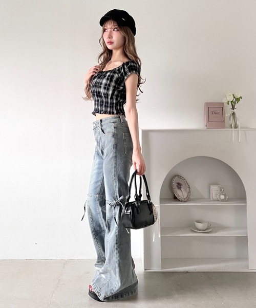 Loueme（ルエム）の「【チェック＆無地】シャーリング2WAYオフショルダートップス（シャツ/ブラウス・レディース・ブラック系その他/ホワイト/ホワイト系その他/ブラック・FREE）」の10枚目の写真