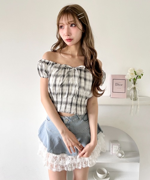 Loueme（ルエム）の「【チェック＆無地】シャーリング2WAYオフショルダートップス（シャツ/ブラウス・レディース・ブラック系その他/ホワイト/ホワイト系その他/ブラック・FREE）」の18枚目の写真