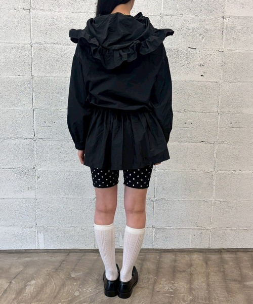 CONZ(コンズ)の「【naokitomizuka(ナオキトミヅカ)】Nylon frilled mountain parka(パーカー・レディース・ブラック/ホワイト・34)」の10枚目の写真