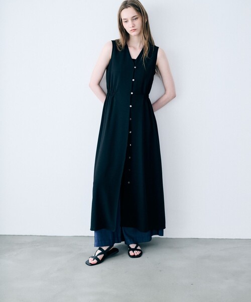 uncrave(アンクレイヴ)の「ドライタッチトロ ワンピース(ワンピース・レディース・ベージュ系/アイボリー系/ブラック系・0/1)」の21枚目の写真
