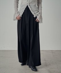 エステルツイルタックワイドパンツ
