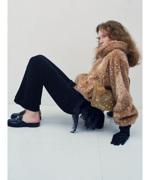 SNIDEL(スナイデル)の「【STYLE UP PANTS】フレアパンツ(デニムパンツ・レディース・ブラウン/ブラック/インディゴブルー/ブルー・2/1/0)」の2枚目の写真
