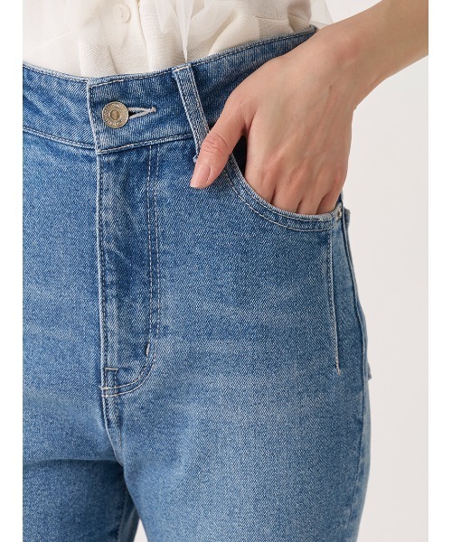 SNIDEL(スナイデル)の「【STYLE UP PANTS】フレアパンツ(デニムパンツ・レディース・ブラウン/ブラック/インディゴブルー/ブルー・2/1/0)」の15枚目の写真
