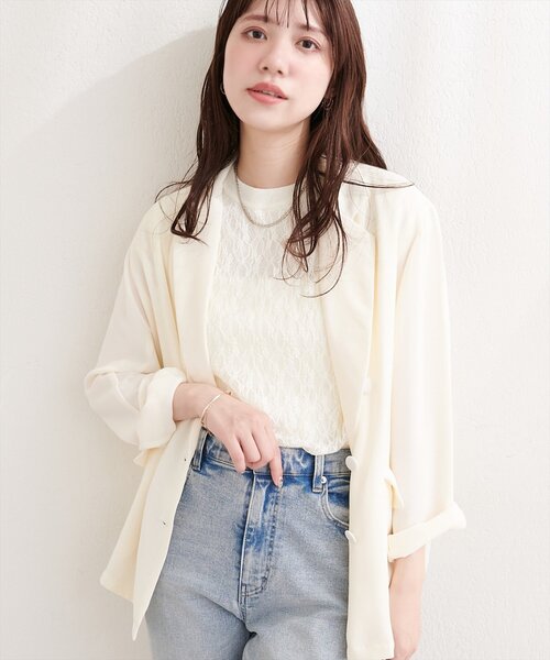 natural couture(ナチュラルクチュール)の「ベルト付きシアージャケット(テーラードジャケット・レディース・ベージュ/オフホワイト/ブラック/サックスブルー・FREE)」の5枚目の写真