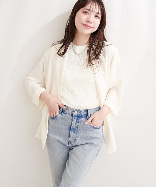 natural couture(ナチュラルクチュール)の「ベルト付きシアージャケット(テーラードジャケット・レディース・ベージュ/オフホワイト/ブラック/サックスブルー・FREE)」の6枚目の写真