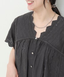 刺繍ハシゴレースブラウス
