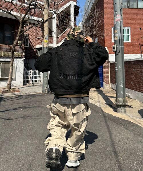 MWOONG(ムン)の「Oksuroad Washed Black Denim Trucker Jacket(デニムジャケット・レディース・その他・M1/M2)」の14枚目の写真